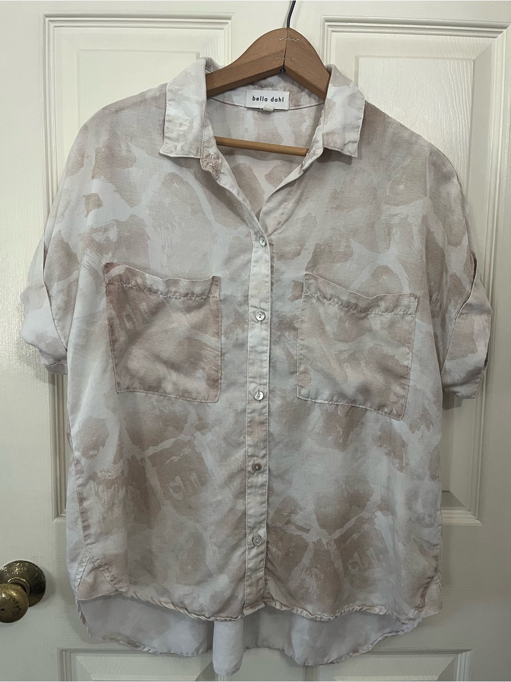 Bella Dahl Relaxed Short-Sleeve Button-Up M